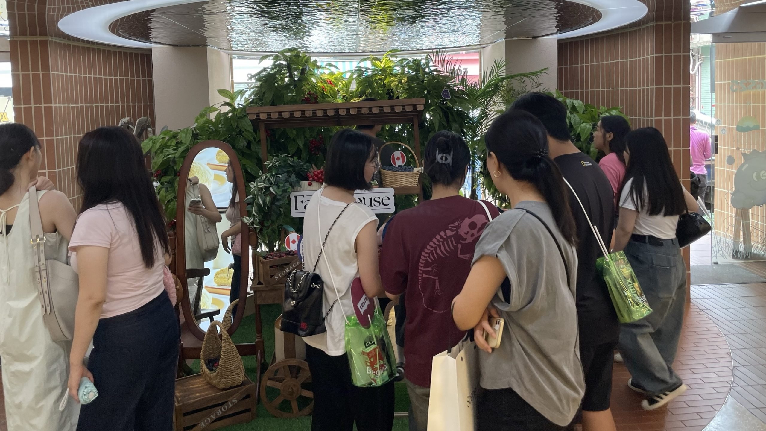 Engaged visitors looking to enter store.